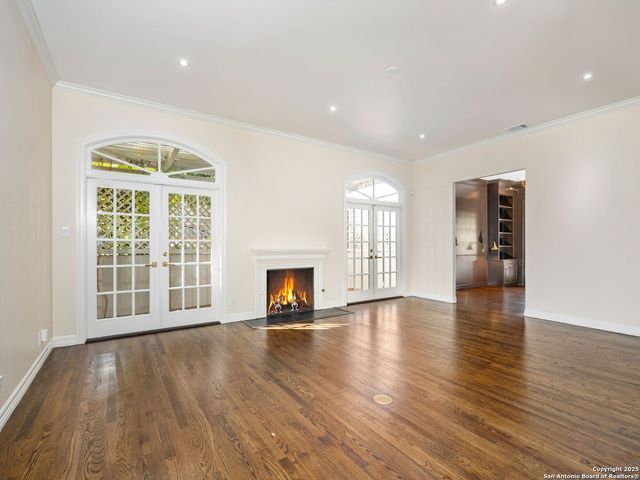 160 Burr, San Antonio, TX 78209