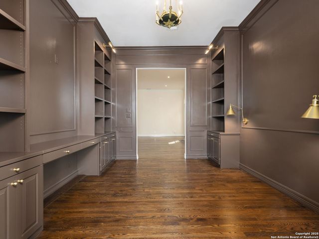 160 Burr, San Antonio, TX 78209