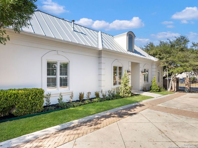 160 Burr, San Antonio, TX 78209