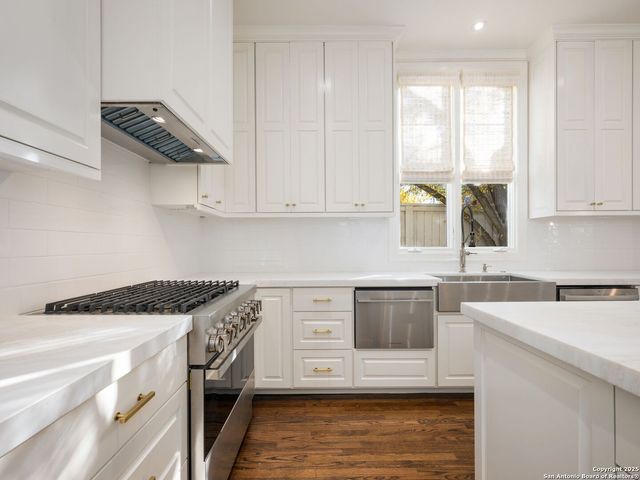 160 Burr, San Antonio, TX 78209