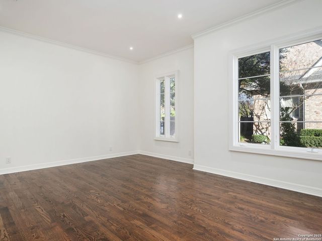 160 Burr, San Antonio, TX 78209