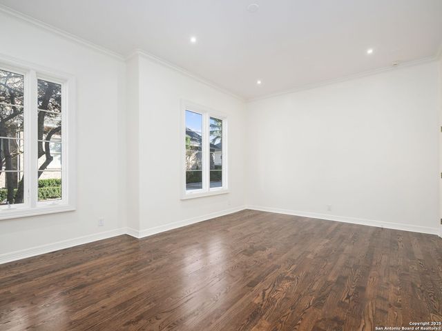 160 Burr, San Antonio, TX 78209