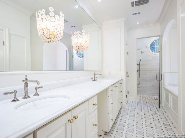 160 Burr, San Antonio, TX 78209