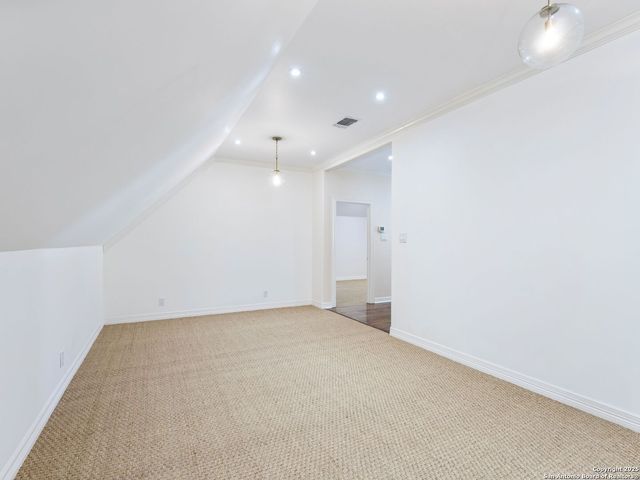 160 Burr, San Antonio, TX 78209