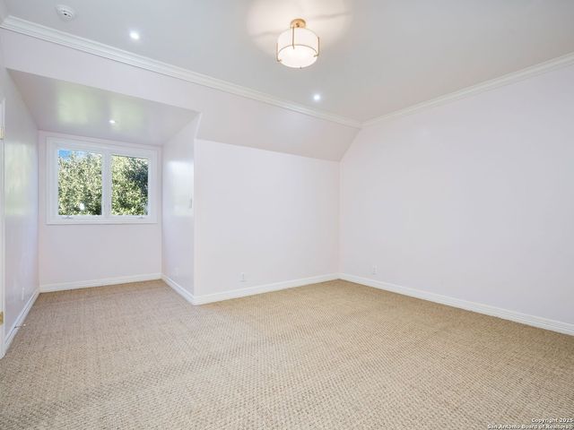 160 Burr, San Antonio, TX 78209