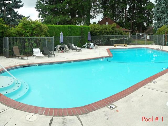 5230 Sw BARCLAY Ct, Beaverton, OR 97005