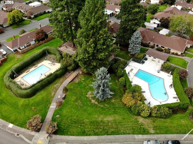 5230 Sw BARCLAY Ct, Beaverton, OR 97005
