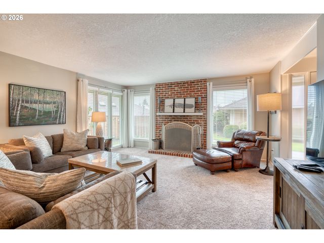 5230 Sw BARCLAY Ct, Beaverton, OR 97005