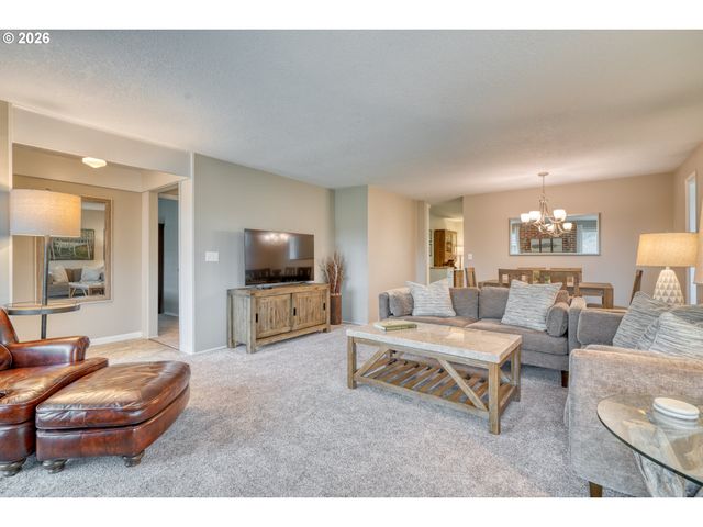 5230 Sw BARCLAY Ct, Beaverton, OR 97005