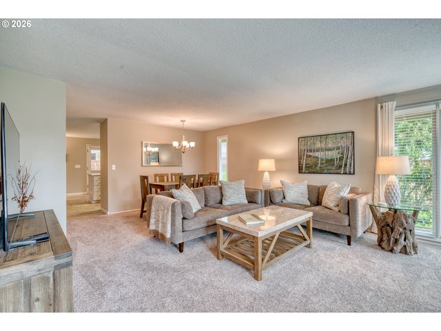 5230 Sw BARCLAY Ct, Beaverton, OR 97005