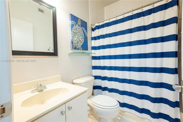 15285 SW 30th Ter, Miami, FL 33185