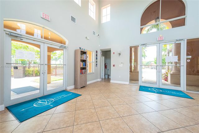 15285 SW 30th Ter, Miami, FL 33185