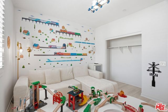 18112 Tableau Way, Santa Clarita, CA 91350