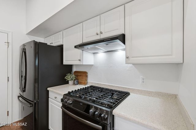 2247 E Jonquil Street, Oro Valley, AZ 85755