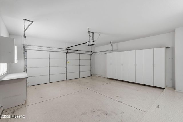 2247 E Jonquil Street, Oro Valley, AZ 85755