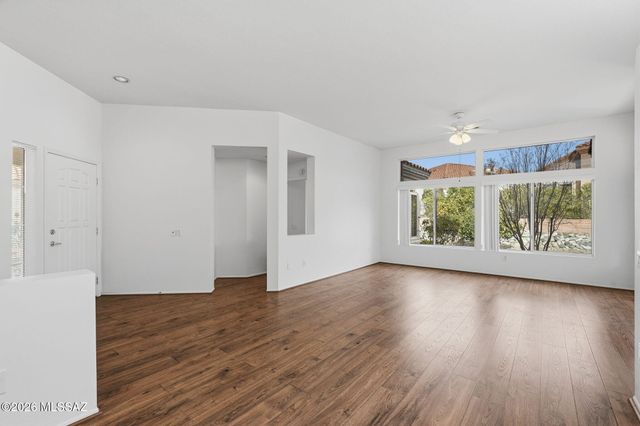 2247 E Jonquil Street, Oro Valley, AZ 85755