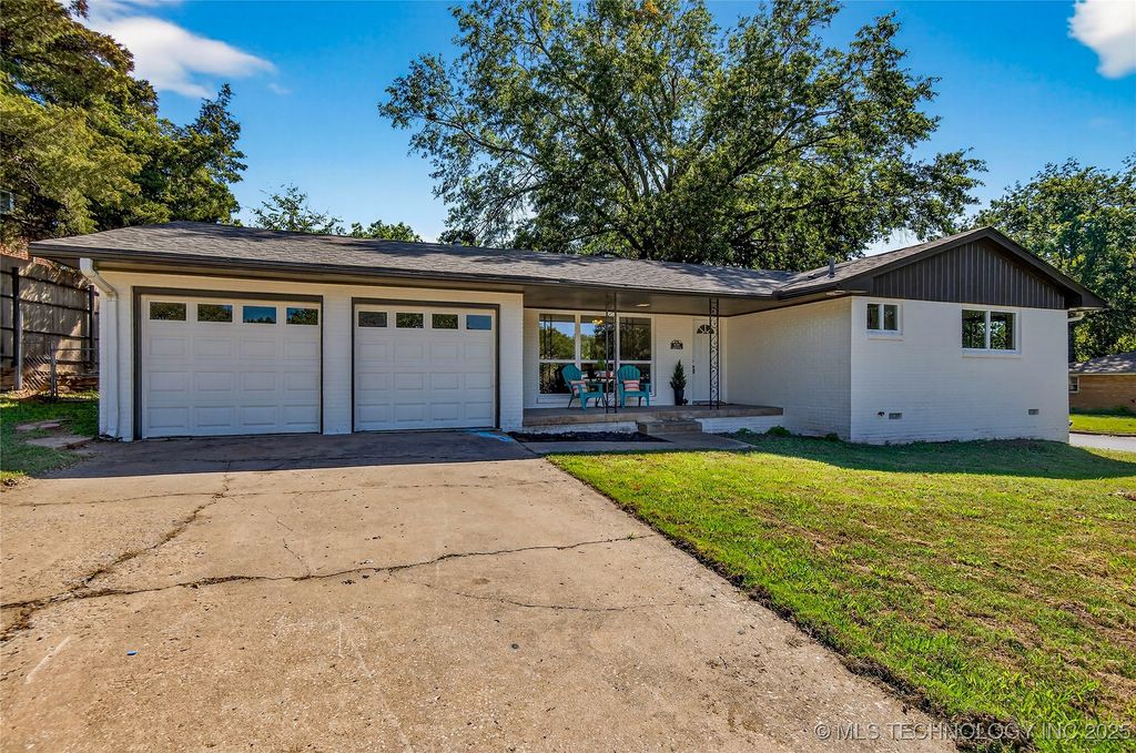 4701 Dartmouth Drive, Bartlesville, OK 74006