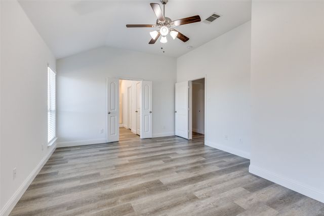 4308 Sweet Clover Lane, Fort Worth, TX 76036