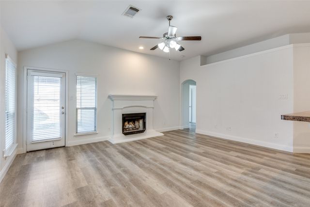 4308 Sweet Clover Lane, Fort Worth, TX 76036