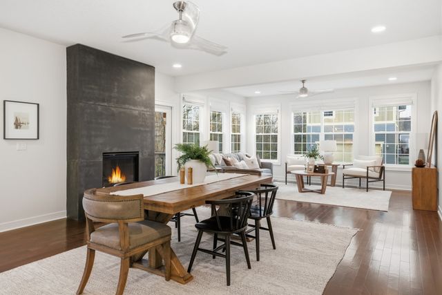 16387 Boston Commons Circle, Clive, IA 50325