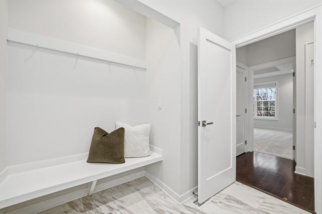 16387 Boston Commons Circle, Clive, IA 50325