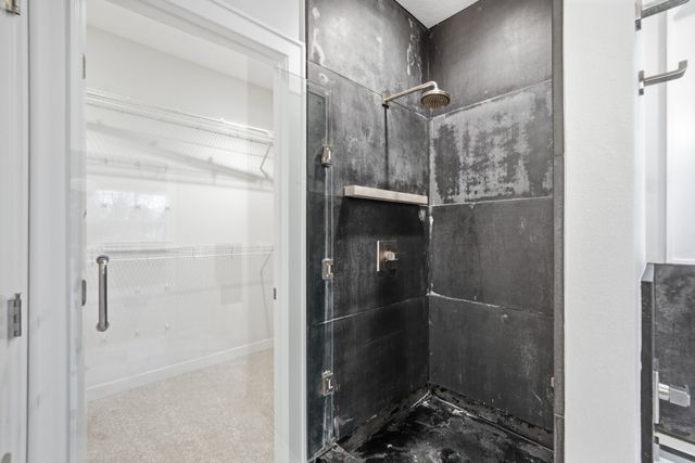 16387 Boston Commons Circle, Clive, IA 50325