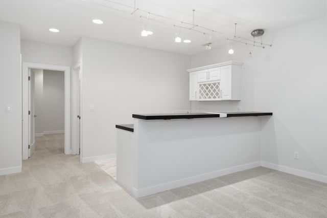 16387 Boston Commons Circle, Clive, IA 50325