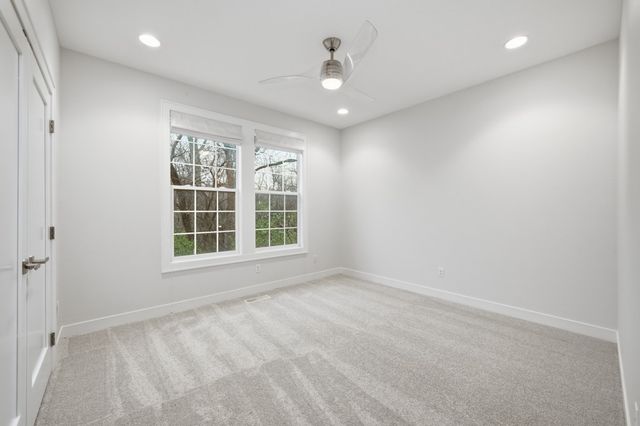 16387 Boston Commons Circle, Clive, IA 50325