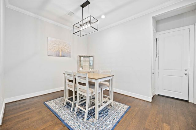 1324 W Pierce St, Houston, TX 77019