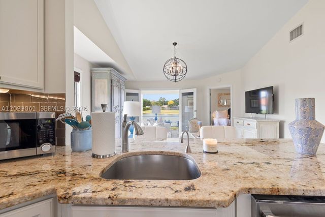 18551 Woodstream Dr 0, Boca Raton, FL 33498