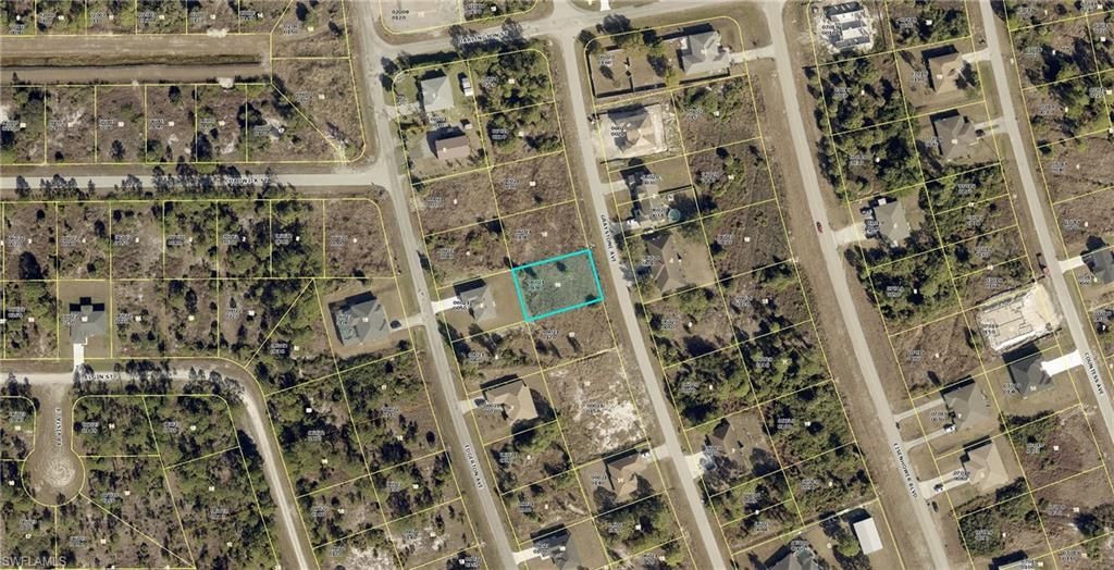 962 Graystone AVE, LEHIGH ACRES, FL 33974 — exterior