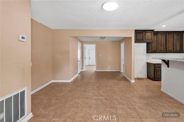 8732 Pico Avenue, Hesperia, CA 92345