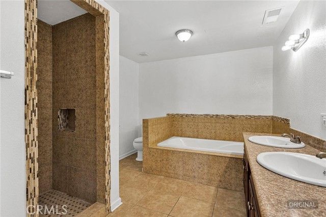 8732 Pico Avenue, Hesperia, CA 92345