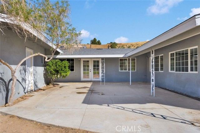 8732 Pico Avenue, Hesperia, CA 92345