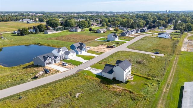 10058 Strawberry Lane, Zeeland, MI 49464