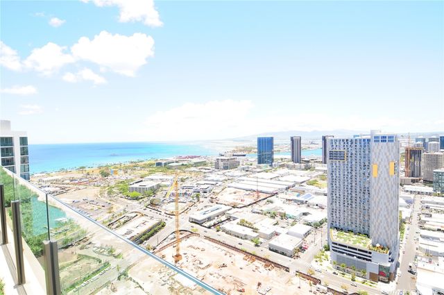 987 Queen Street 1208, Honolulu, HI 96814