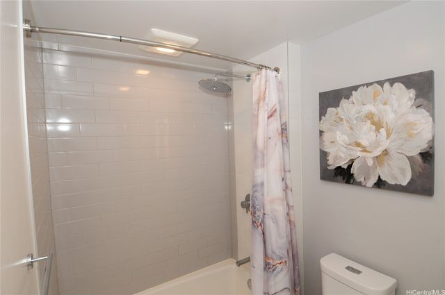 987 Queen Street 1208, Honolulu, HI 96814