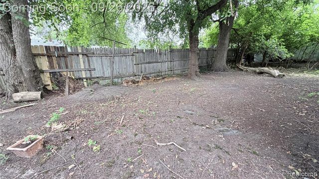 1950 Michael Avenue, Warren, MI 48091