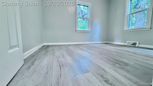 1950 Michael Avenue, Warren, MI 48091