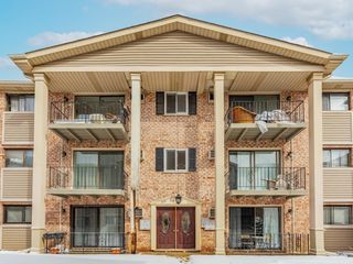 5331 N Delphia Avenue 331e, Chicago, IL 60656