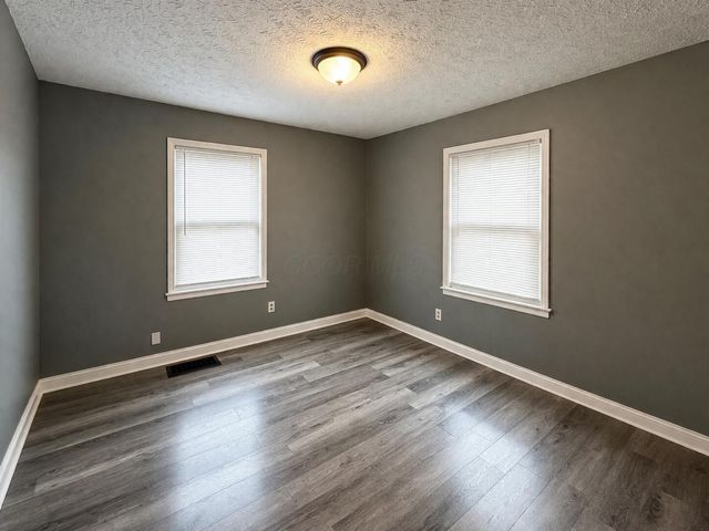 1078 E 19th Avenue, Columbus, OH 43211