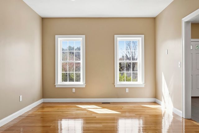 221 Chestnut St, Abington, MA 02351