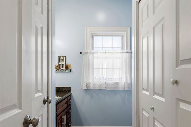221 Chestnut St, Abington, MA 02351