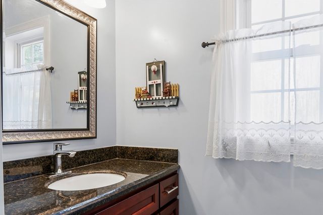 221 Chestnut St, Abington, MA 02351