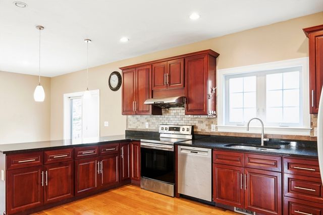 221 Chestnut St, Abington, MA 02351