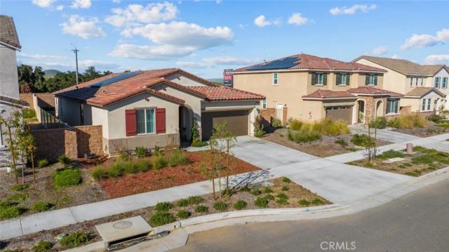 2735 Moonshimmer, Hemet, CA 92543
