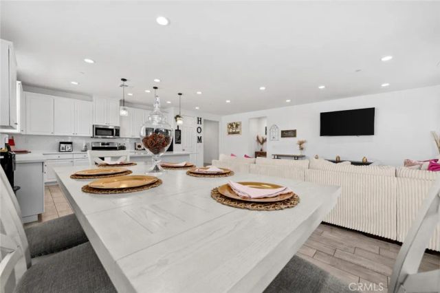 2735 Moonshimmer, Hemet, CA 92543