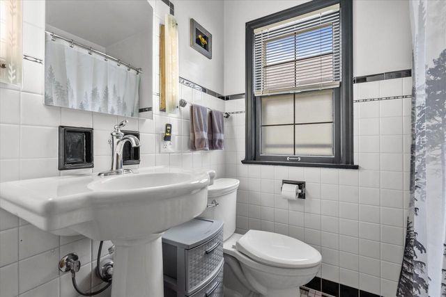 2452 S 74th STREET, West Allis, WI 53219
