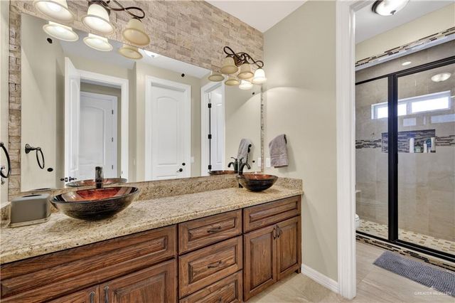 2608 Moreno Sr, Edinburg, TX 78541