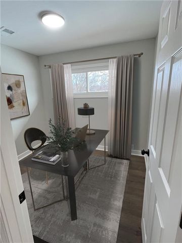 7002 E 112 Street, Kansas City, MO 64134